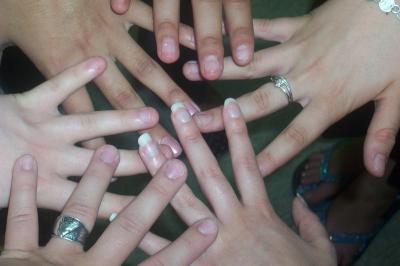 Les mains trop la classe!!!